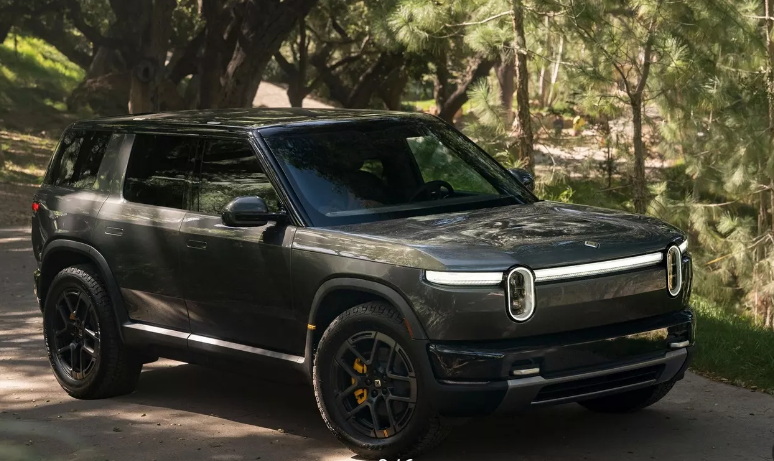Новинки: Rivian представив свою найдоступнішу модель позашляховика R2